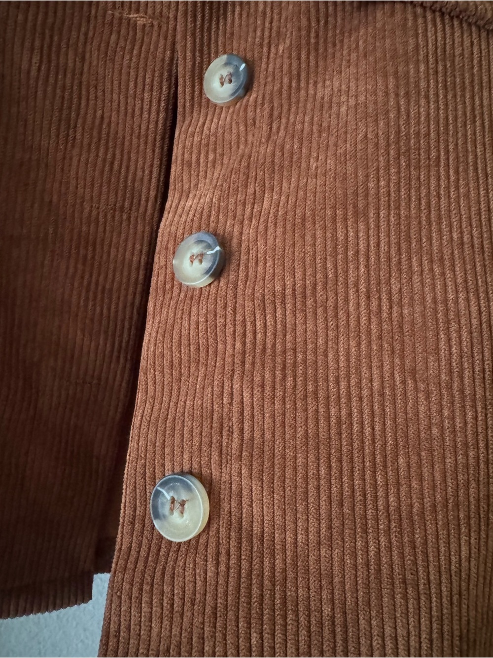 Corduroy Button-Up Jacket in brown - Picture 4 of 5